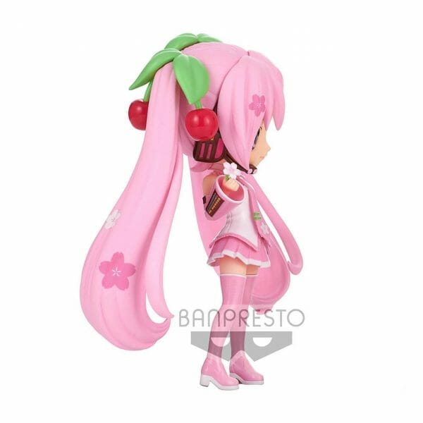 banpresto sakura miku ver a hatsune miku q posket prize figure 4 06756.1634050112 Banpresto - Q POSKET: SAKURA MIKU -(VER.A)