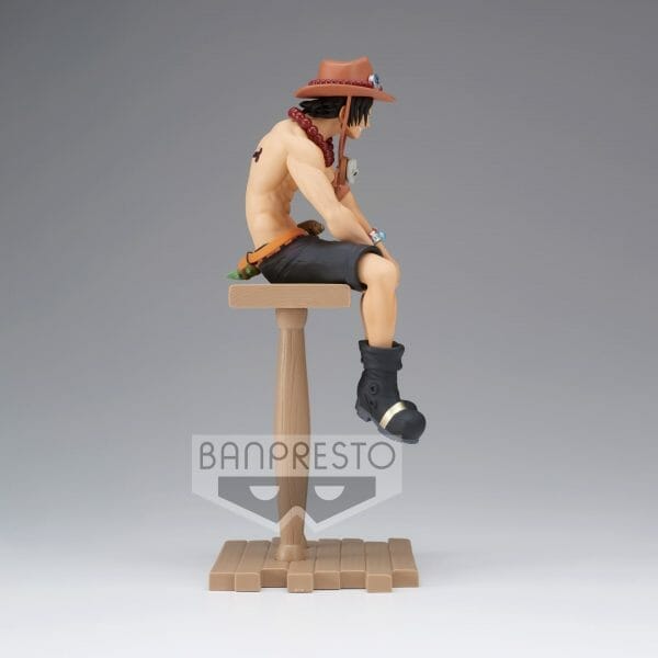 18564 2562902 2 Banpresto - ONE PIECE GRANDLINE JOURNEY - PORTGAS.D.ACE