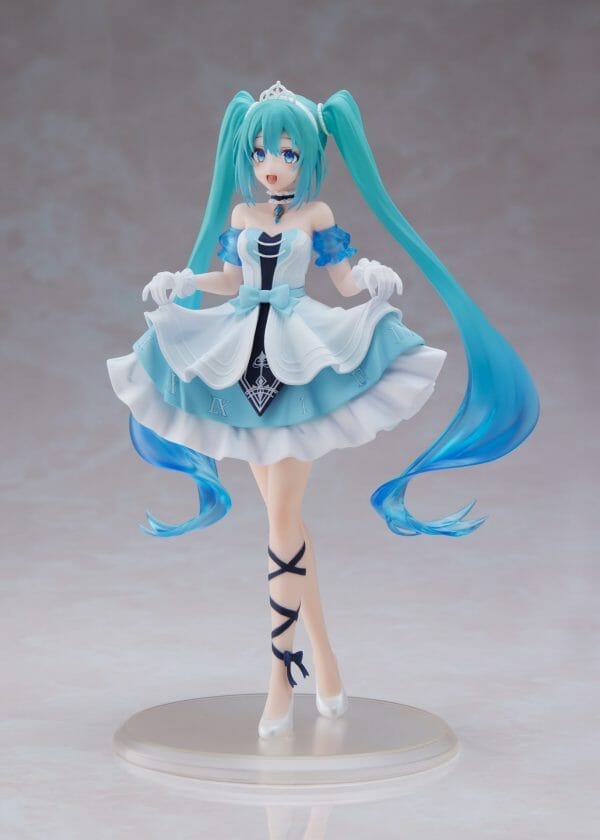 8583 TAITO - Hatsune Miku Wonderland Figure Cinderella ver.