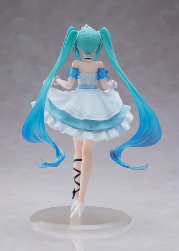 8589 TAITO - Hatsune Miku Wonderland Figure Cinderella ver.