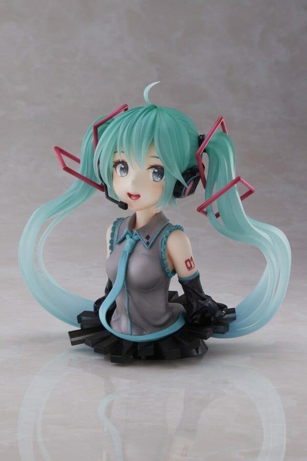 TAITO - Hatsune Miku Bust-Up Figure - 39(Miku)'s Day Anniversary Ver.