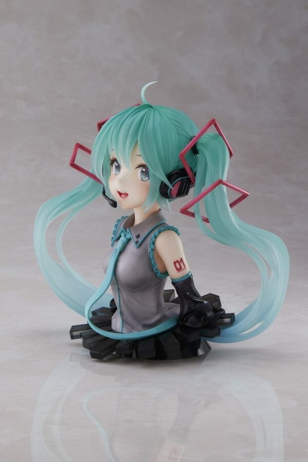 16466 2 TAITO - Hatsune Miku Bust-Up Figure - 39(Miku)'s Day Anniversary Ver.