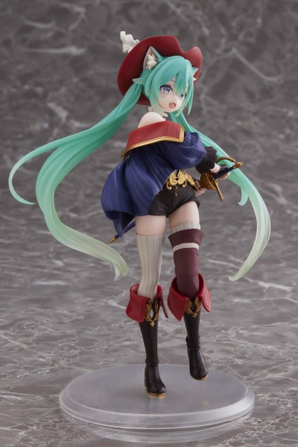 16866 2 TAITO - Hatsune Miku Wonderland Figure - Puss in Boots