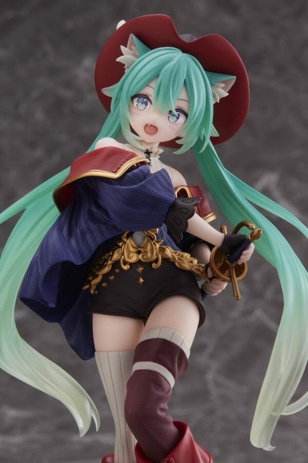 16882 2 TAITO - Hatsune Miku Wonderland Figure - Puss in Boots