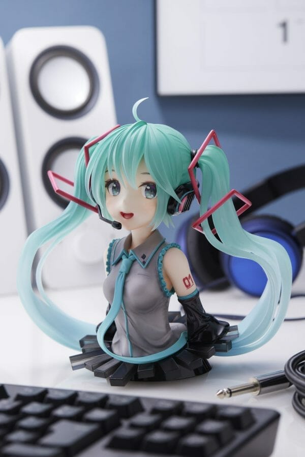 17025 2 TAITO - Hatsune Miku Bust-Up Figure - 39(Miku)'s Day Anniversary Ver.