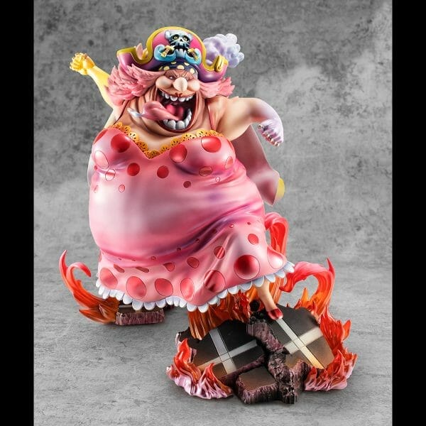 7 Megahouse - Portrait.Of.Pirates ONE PIECE“SA-MAXIMUM” Great Pirate “Big Mom”Charlotte Linlin